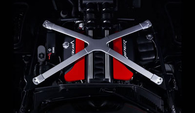 Chrysler Group – SRT Viper GTS and Viper GTS-R 2013 engine